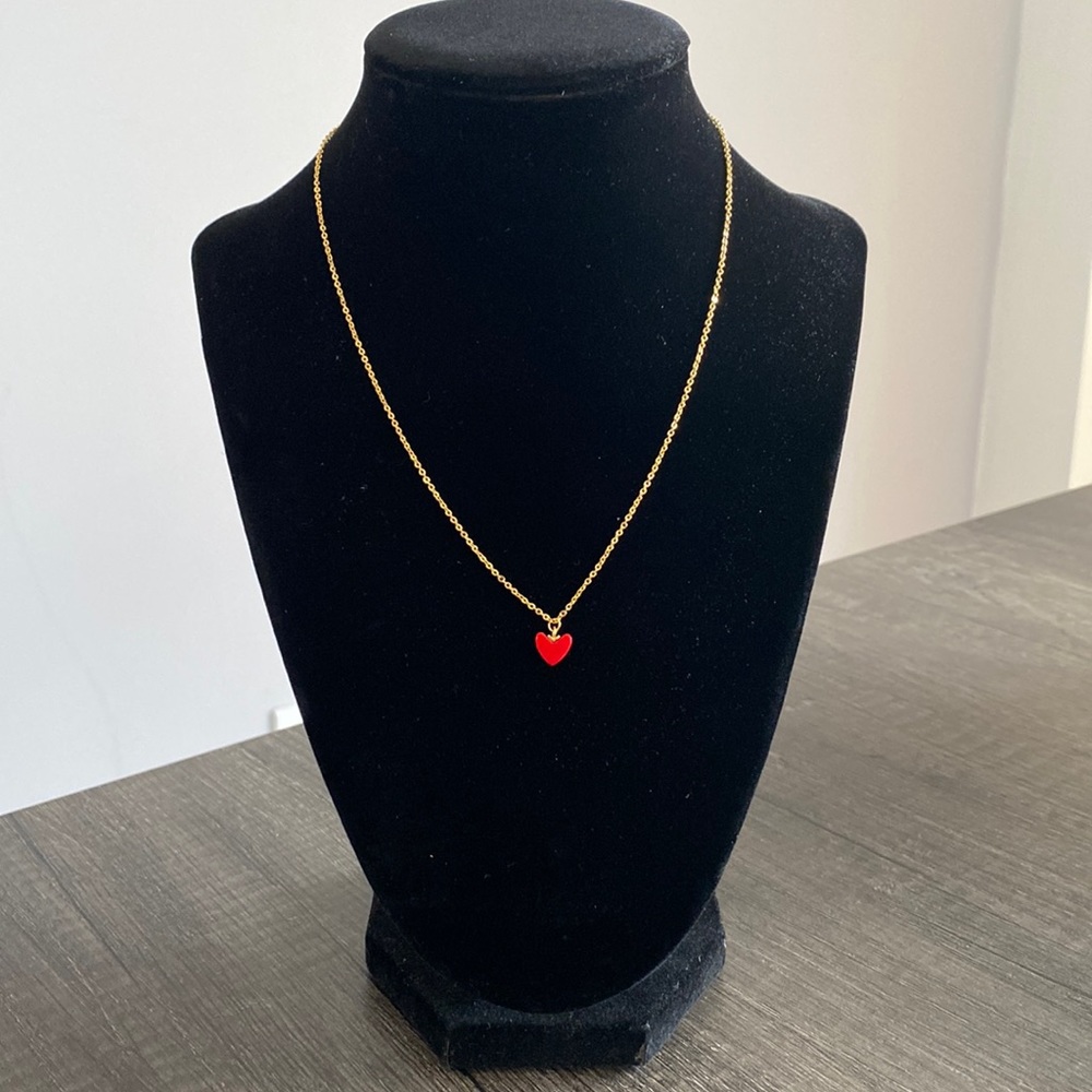 Tiny Heart necklace